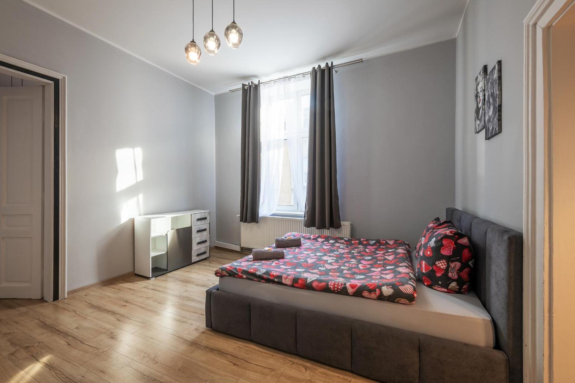 70S Hostel Krakow Bagian luar foto