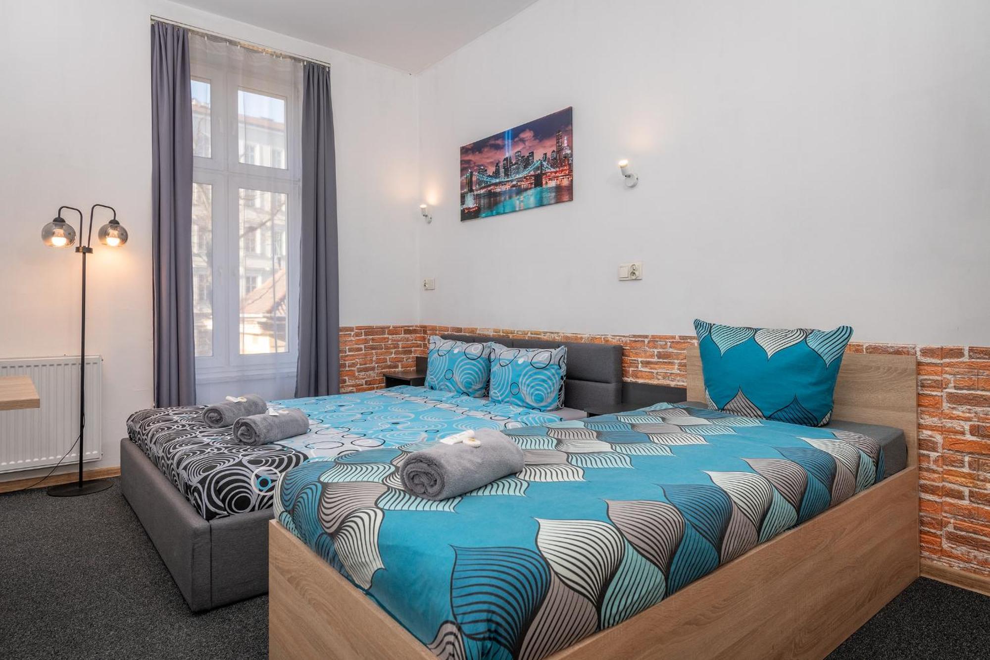 70S Hostel Krakow Bagian luar foto